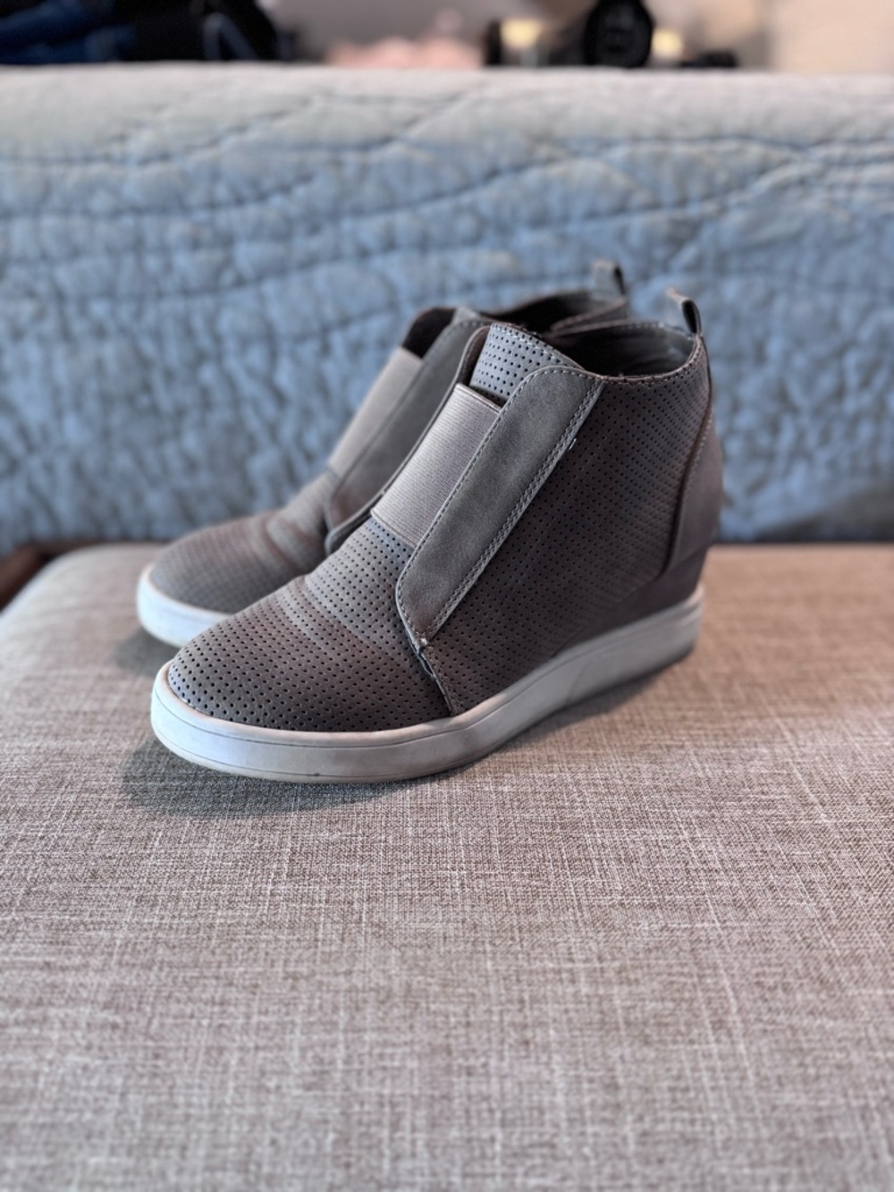 Wedge sneaker - Picture 3 of 5